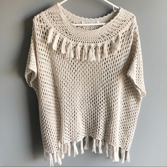 Trina Turk Sweaters - Trina Turk Cream Open Knit Tassel Cap Sleeve Top